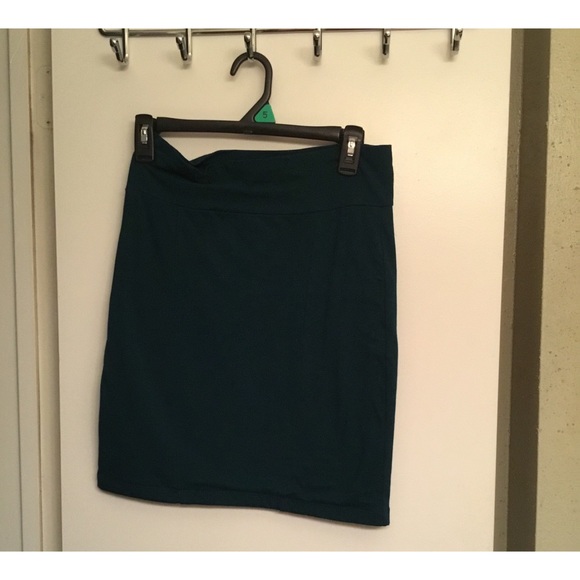 Dark green pencil skirt - Picture 1 of 1